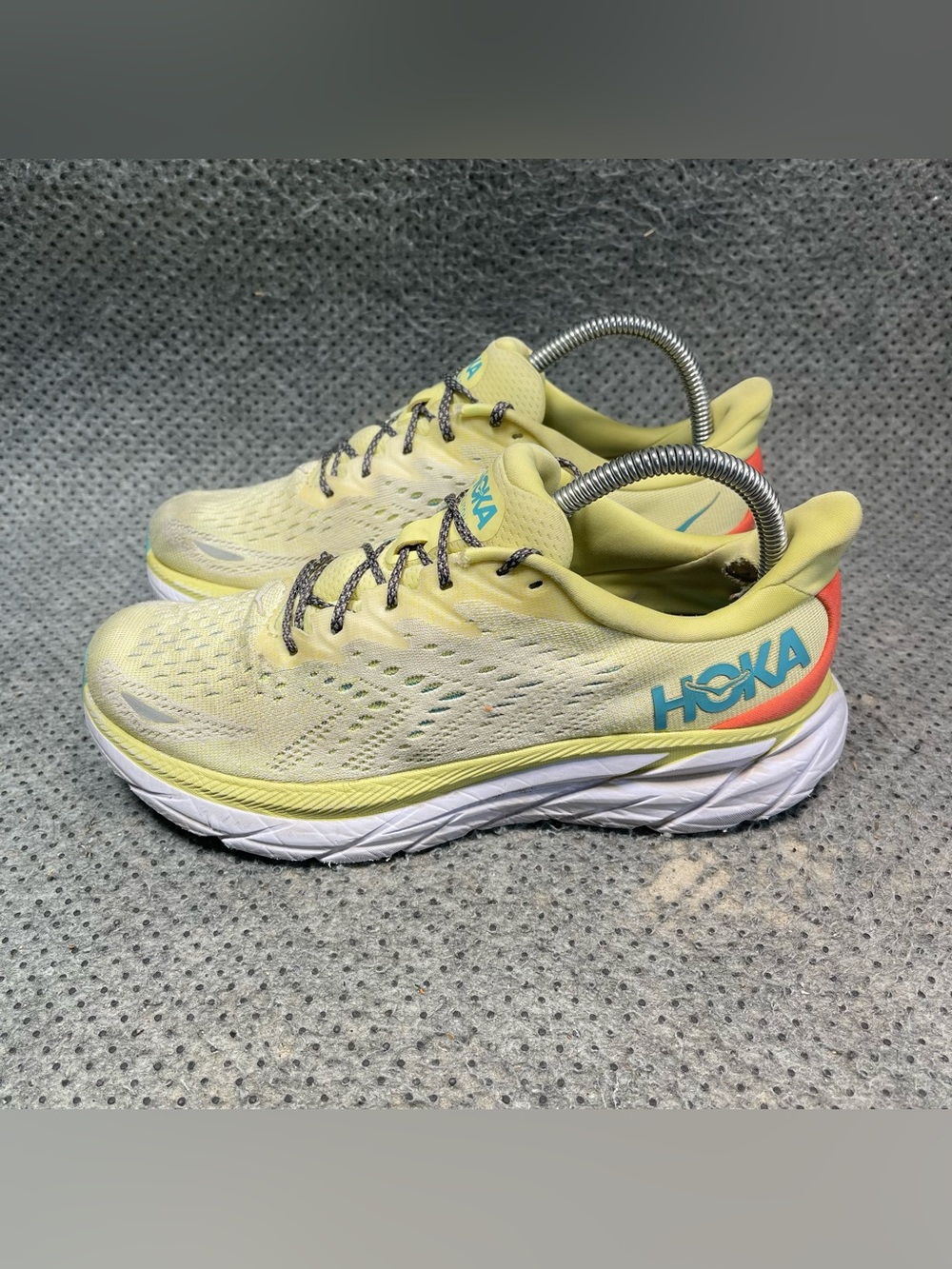 Hoka One One Clifton 8 Running Shoes Size 7.5 Women’s
